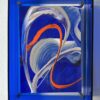 Abstrakte Malerei in Weiß, Blau und Orange mit Acrylglasrahmen, Titel: Sway